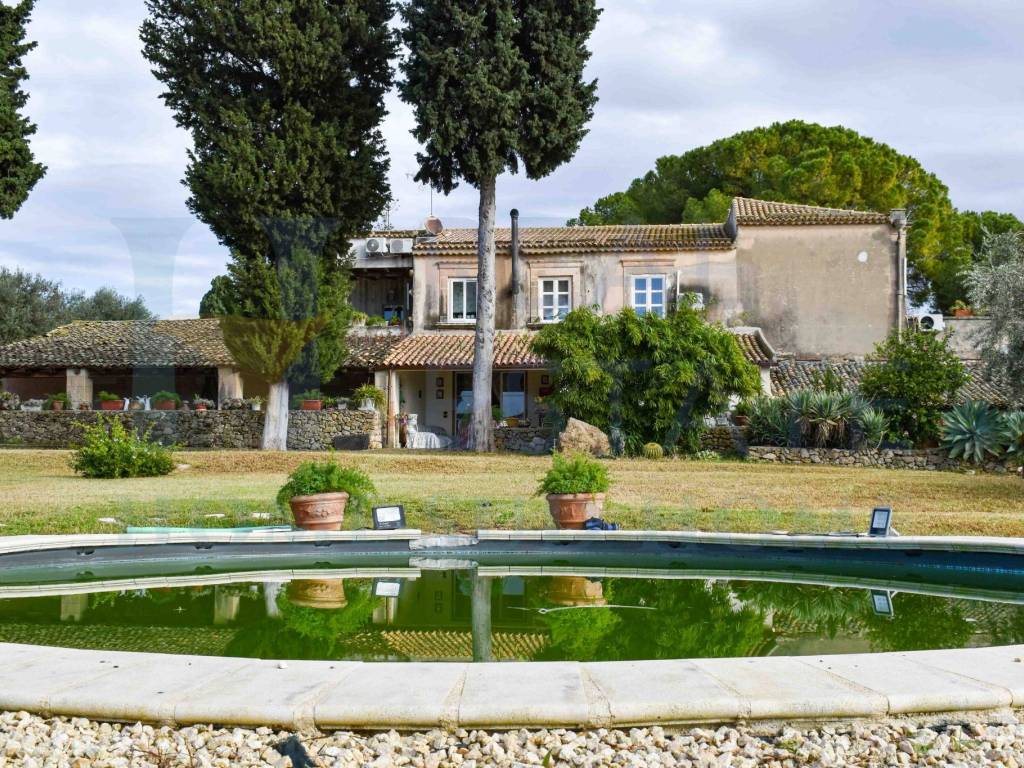 Rustico / casale a Siracusa in Viale Giuseppe Agnello - Foto 4