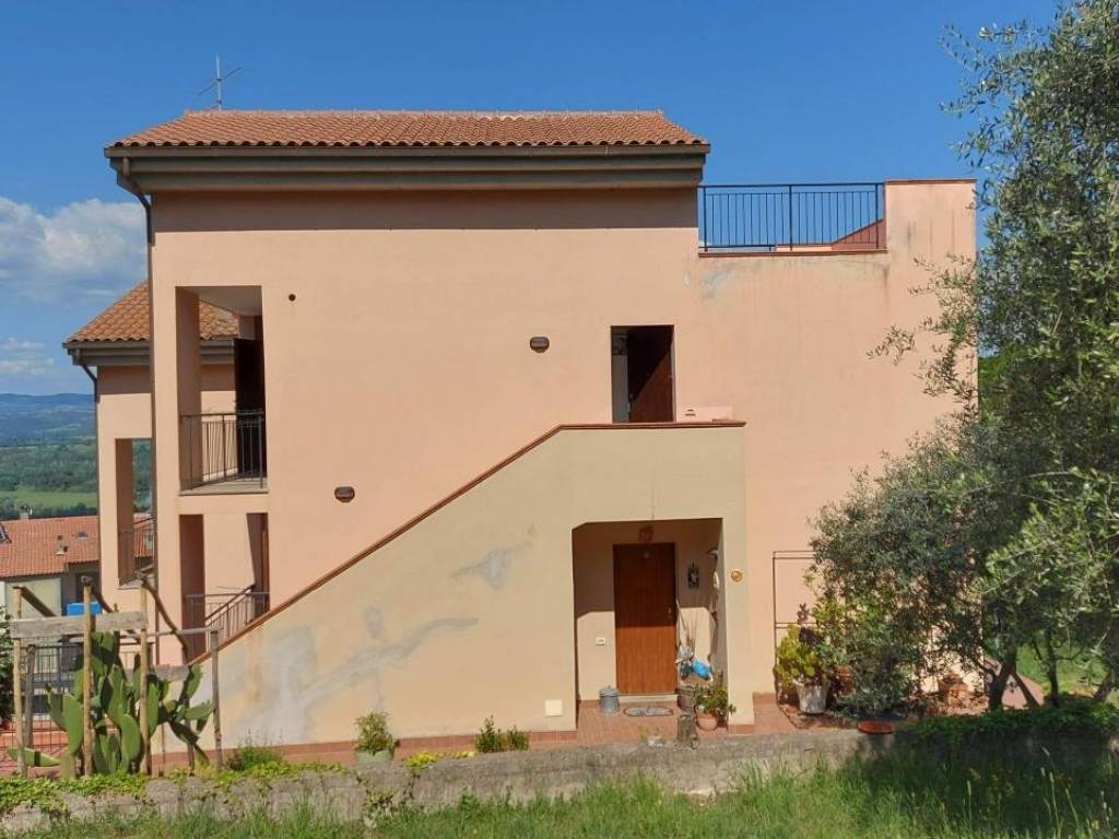 Appartamento a Cinigiano in Via Aldo Moro - Foto 3