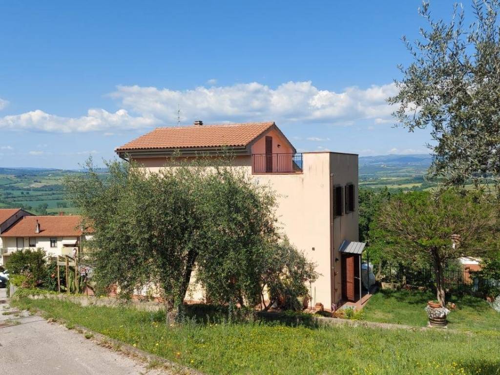 Appartamento a Cinigiano in Via Aldo Moro - Foto 4