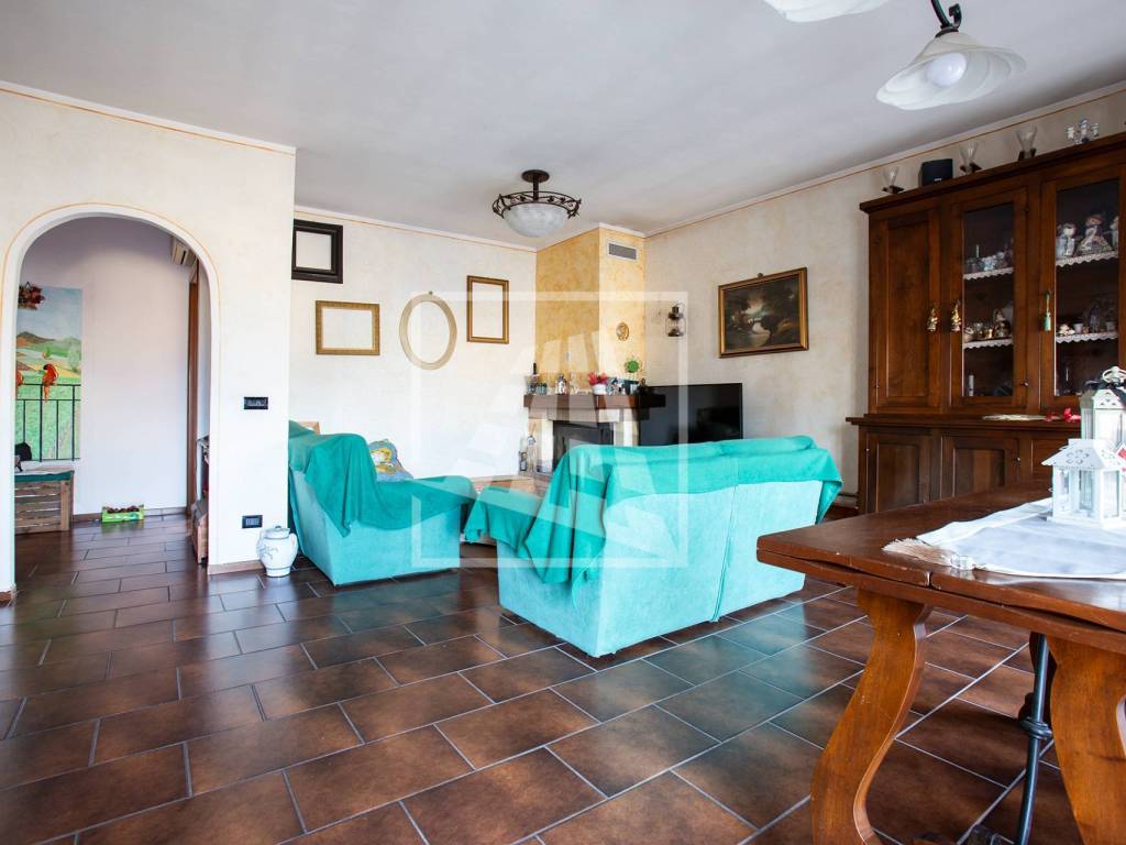 Appartamento a Cadelbosco di sopra in Via G. Matteotti, 1 - Foto 5