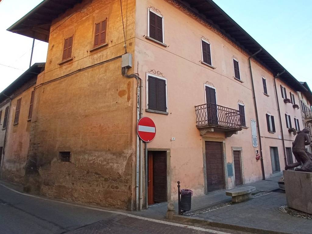 Immobile a Invorio in Piazza Vittorio Veneto, 31 - Foto 3