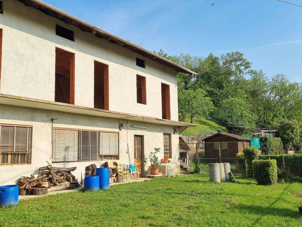 Casa indipendente a Gattinara in Via Castellazzo, 13 - Foto 4