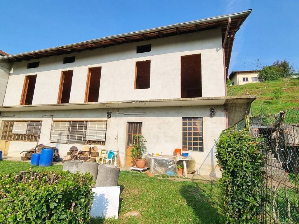 Casa indipendente a Gattinara in Via Castellazzo, 13 - Foto 5