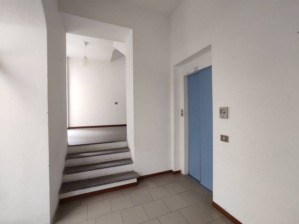 Immobile a Galliate in Via Santissimi Martiri Gioste e Aurelio, 19 - Foto 4