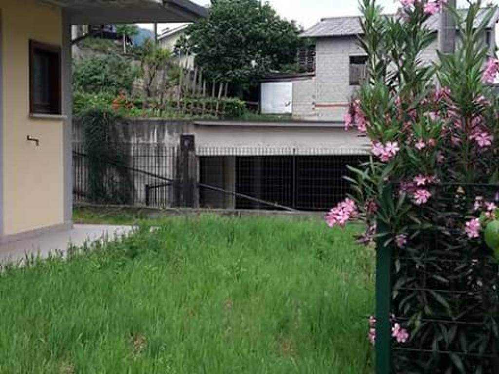 Villa a Berbenno di valtellina in Via Cornello, 155 - Foto 3
