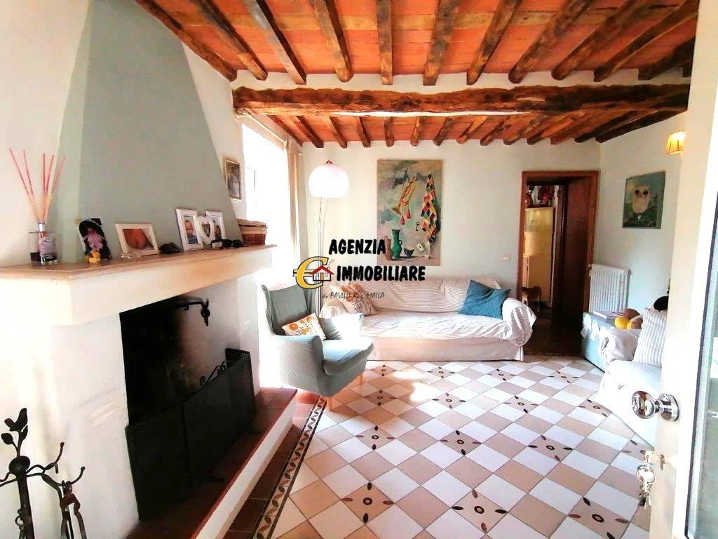 Casa indipendente a Camaiore in Via Ezio Bicicchi - Foto 4