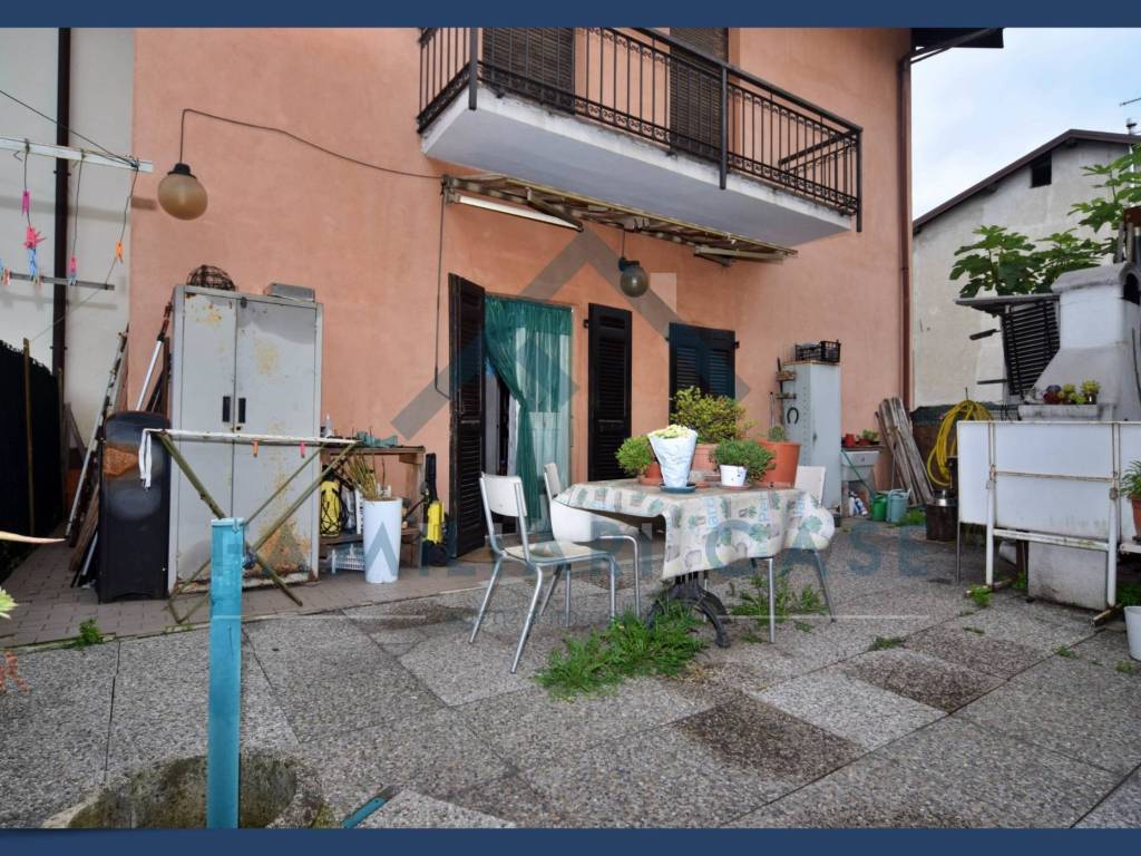 Casa indipendente a Castronno in lombardia - Foto 4