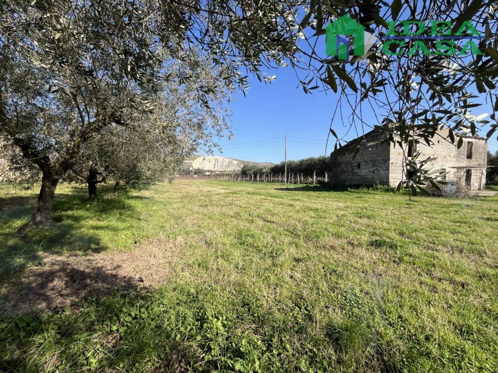 Rustico / casale a Vitulazio in Via Alessandro Manzoni - Foto 4