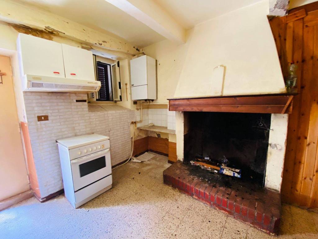 Appartamento a Frasso sabino in Piazza Sforza Cesarino - Foto 5