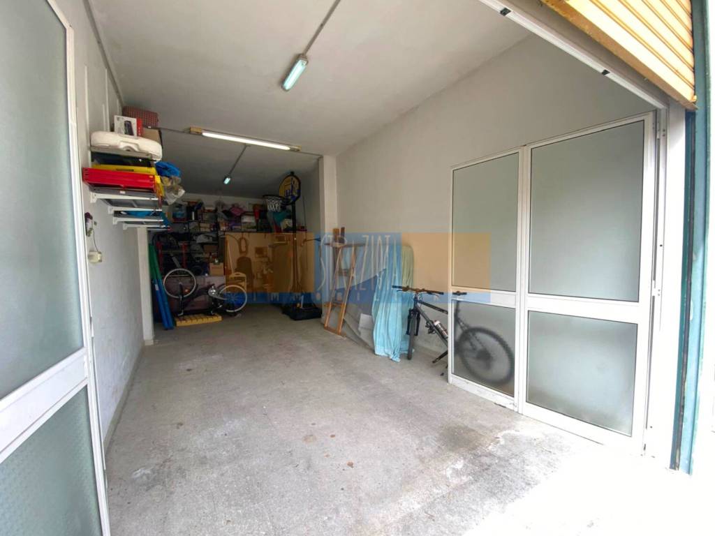 Box / garage a Modugno - Foto 4