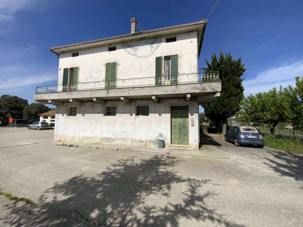 Casa indipendente a Sant'omero in Via Metella Nuova, 64 - Foto 3