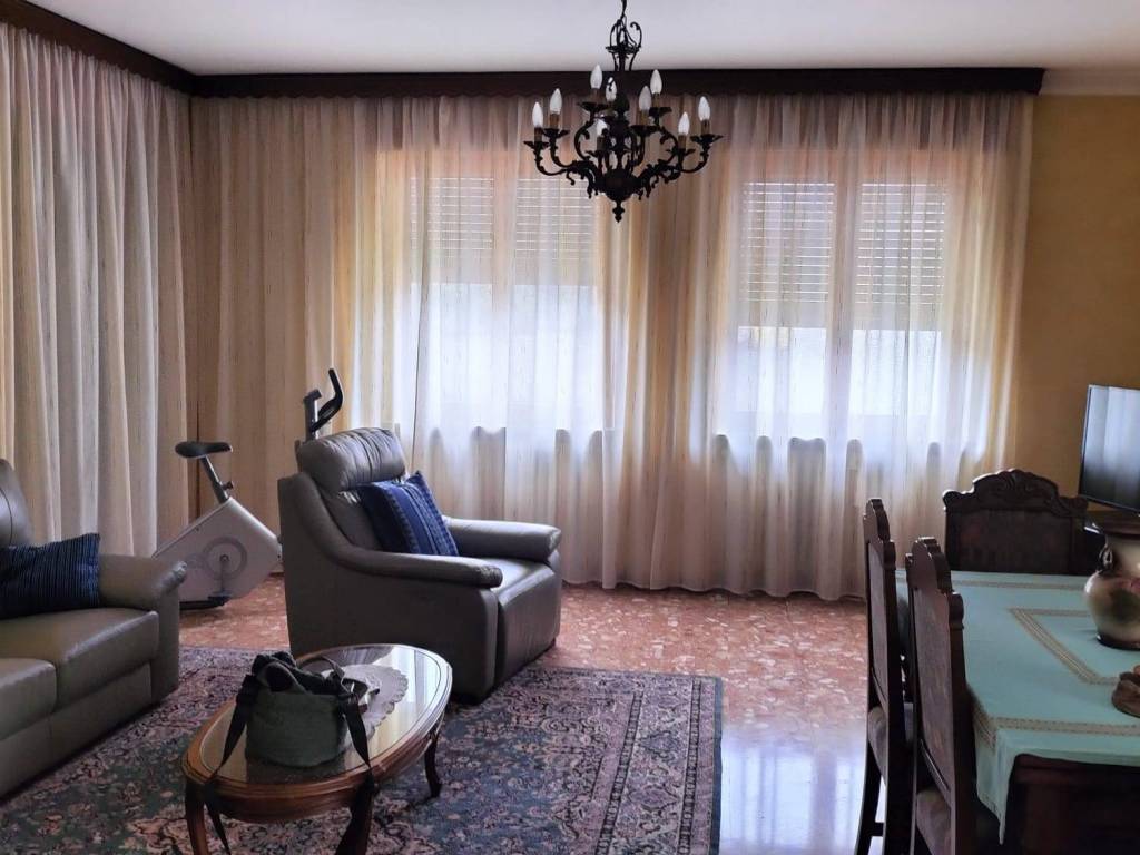 Appartamento a Demonte in Via Maggiore Borello, 28 - Foto 2