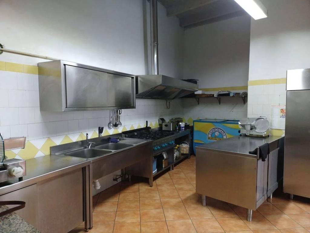 Immobile a San donaci in Via Giulio Cesare, 112 - Foto 4