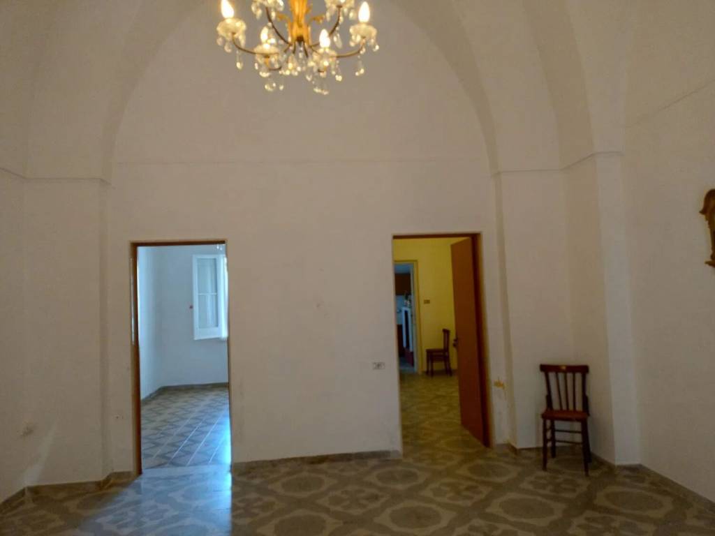 Villa a San donaci in Via Vittorio Emanuele III - Foto 5