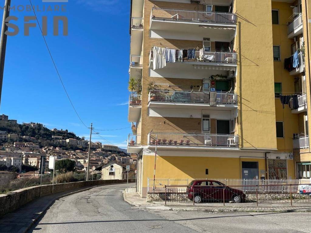 Appartamento a Cosenza in Via Casali, 40 - Foto 2
