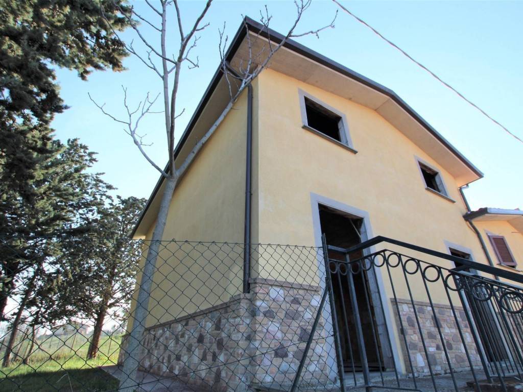 Villetta a schiera a Perugia in Strada Provinciale di Fratticiola Selvatica - Foto 2