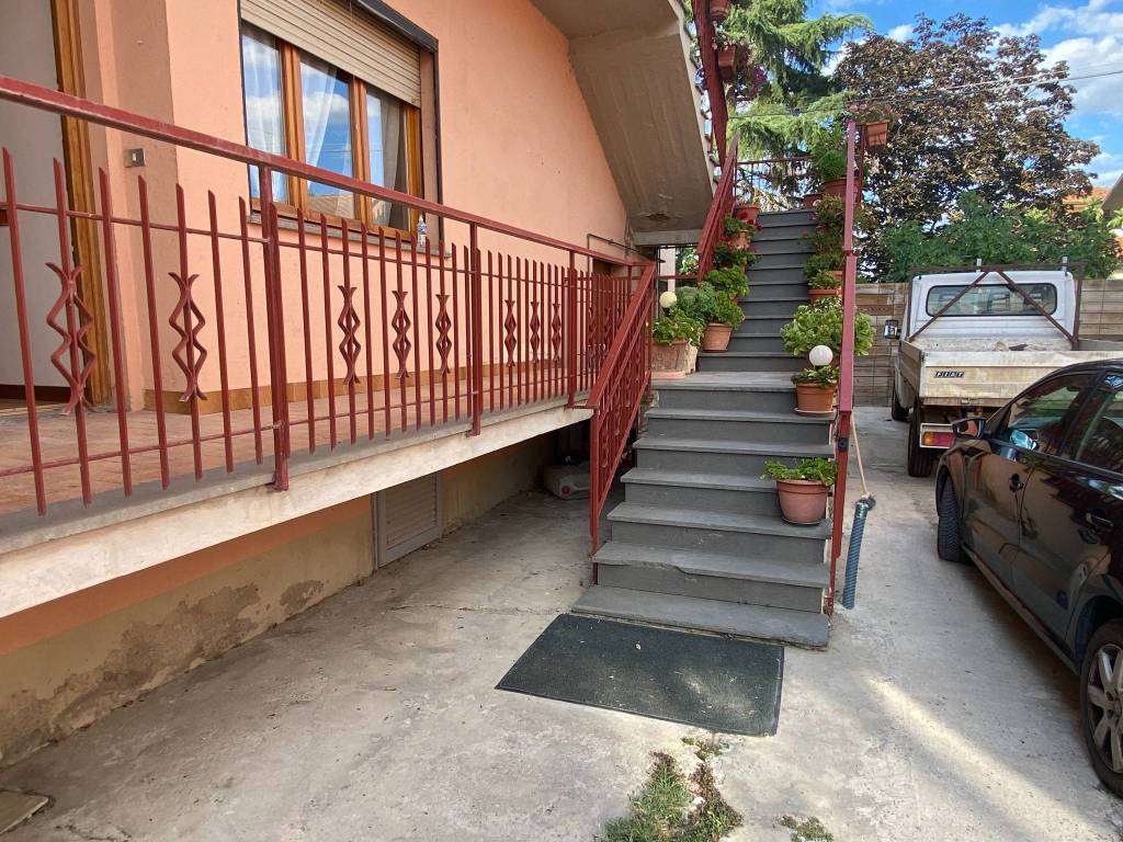 Appartamento a Castiglione del lago in Via Stazione - Foto 3