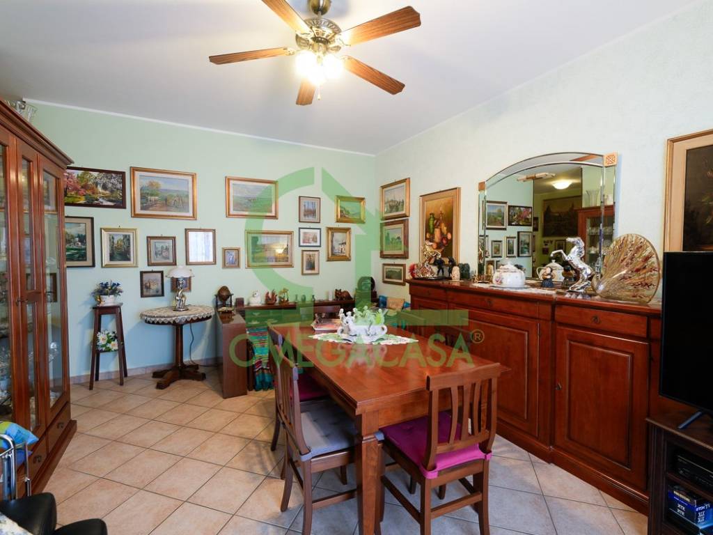 Appartamento a Casalpusterlengo in Via Vincenzo Ambrogio - Foto 2