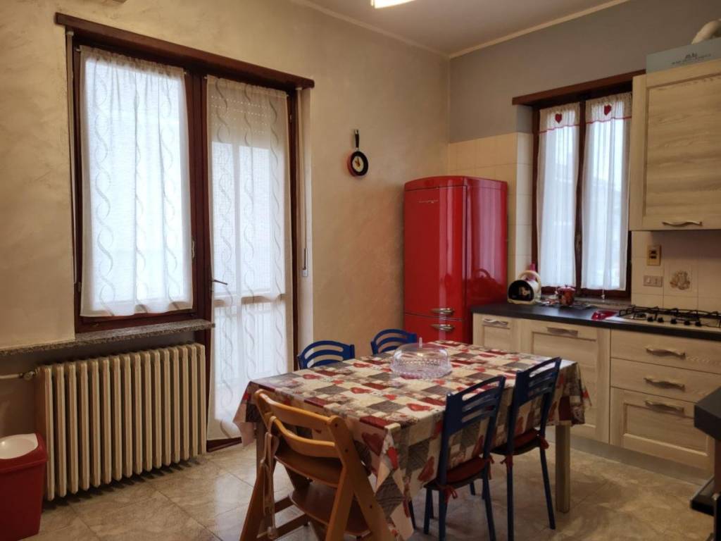 Appartamento a Bra in Via Monte Pasubio - Foto 3