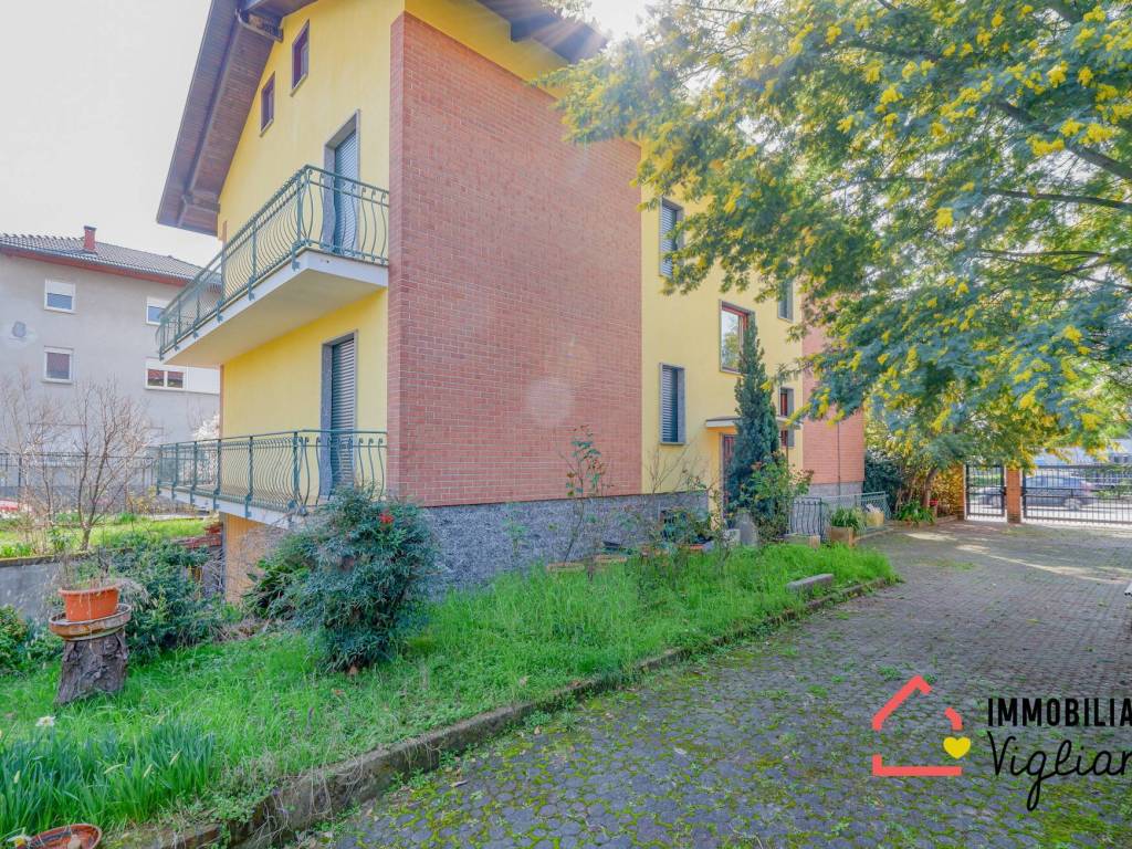 Villa a Biella in Via Milano, 55 - Foto 4