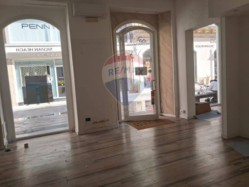 Immobile a Vittoria in via Cavour 186/188/190 - Foto 3