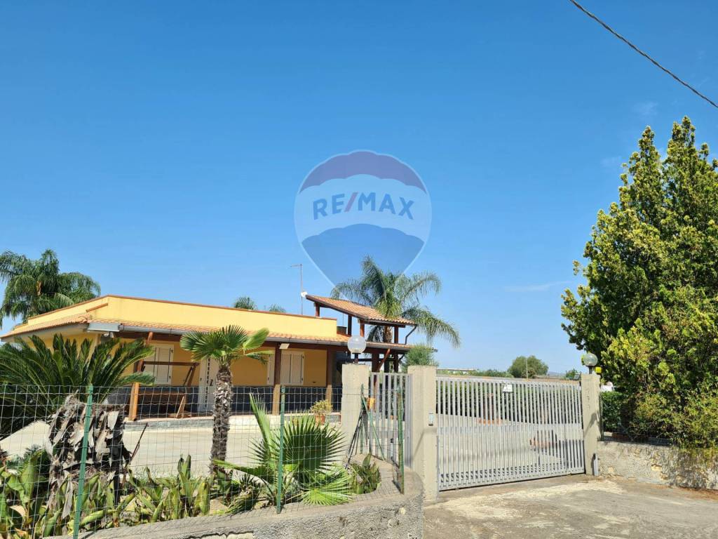 Villa a Carlentini in Contrada Paceca - Foto 2