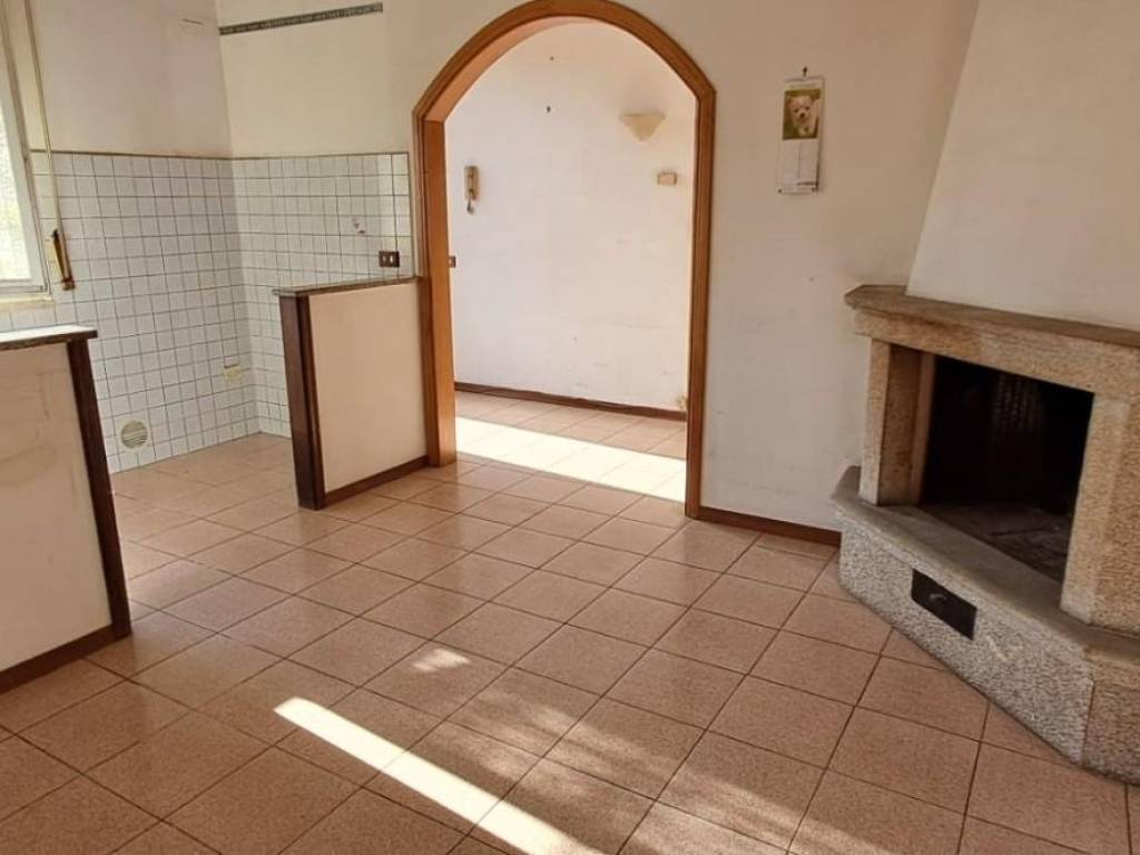 Appartamento a Cecina in Via Francesco Redi, - Foto 2