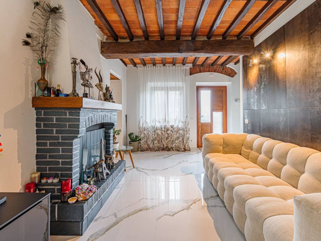 Villa a Pescia in Via Manselma - Foto 2