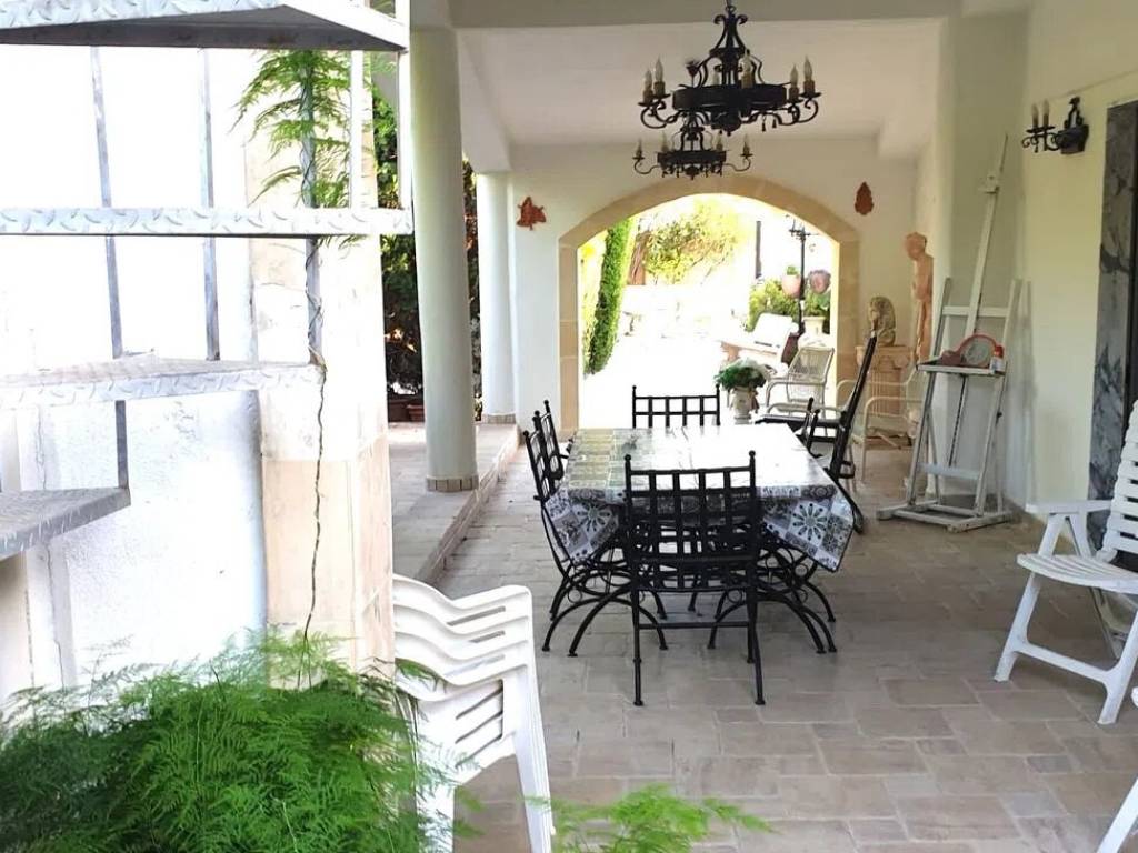 Villa a Siracusa in Via Giulio Verne S.N.C. - Foto 2
