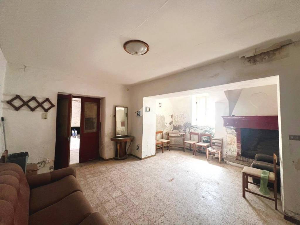 Rustico / casale a Falciano del massico in Via falciano - Foto 3