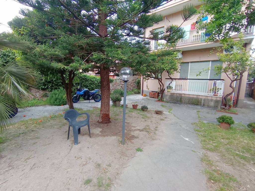 Appartamento a Spotorno in Via Giuseppe Mazzini, 55 - Foto 2