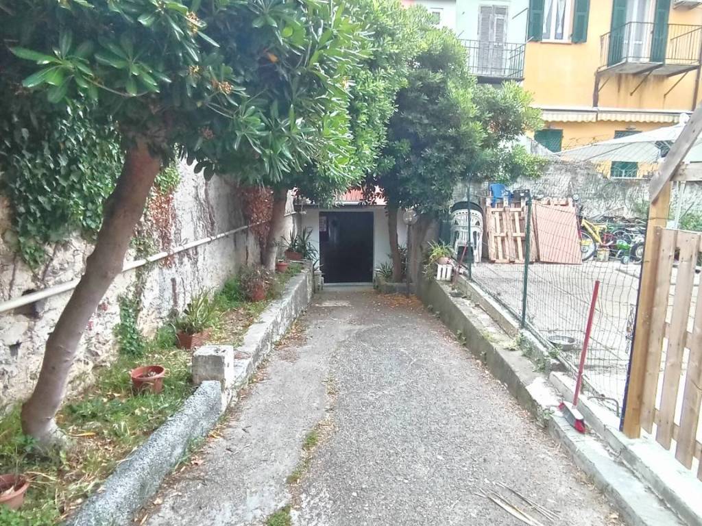 Appartamento a Spotorno in Via Giuseppe Mazzini, 55 - Foto 3