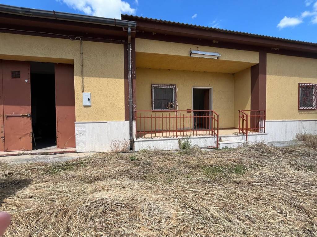 Appartamento a Ascoli satriano in Località Bisciglieto - Foto 3