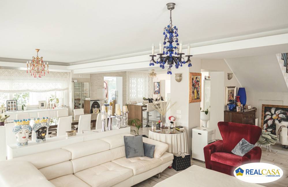 Villa a Soverato in Via San Giovanni Bosco, 109 - Foto 5