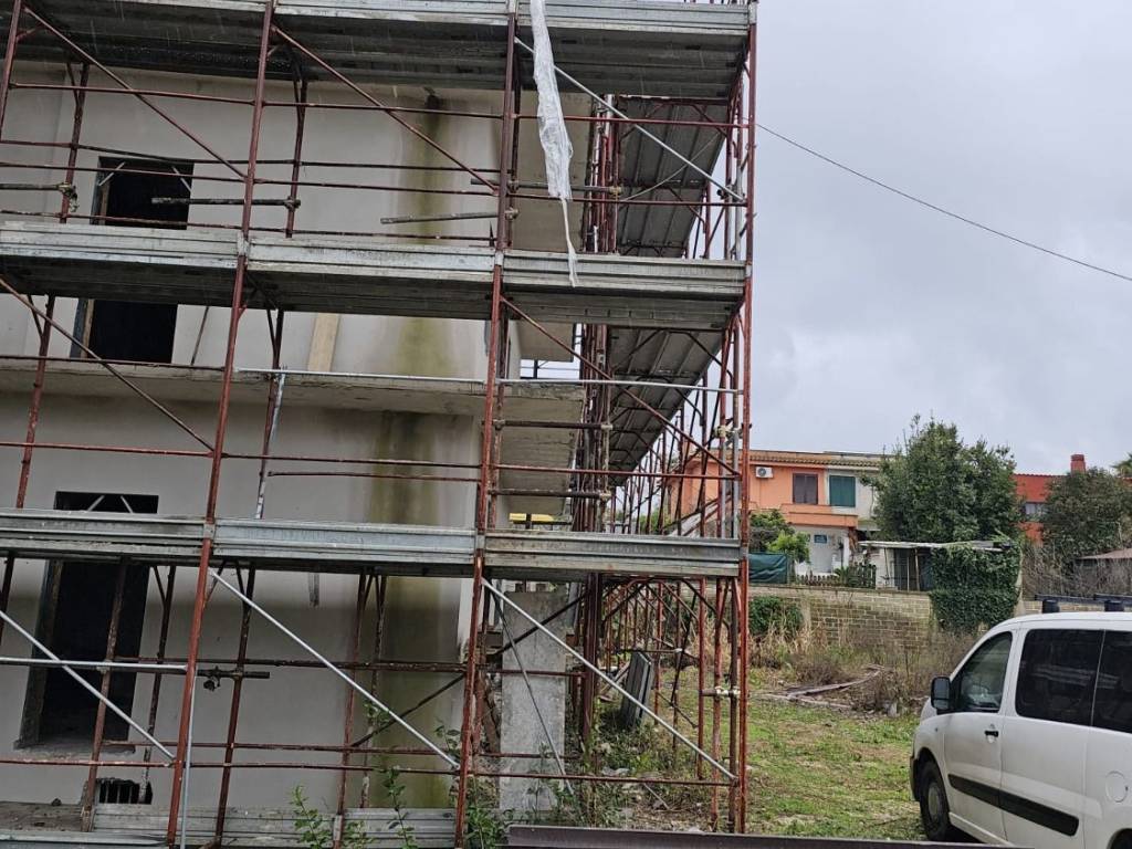 Villa a Aprilia in Via di fossignano - Foto 2