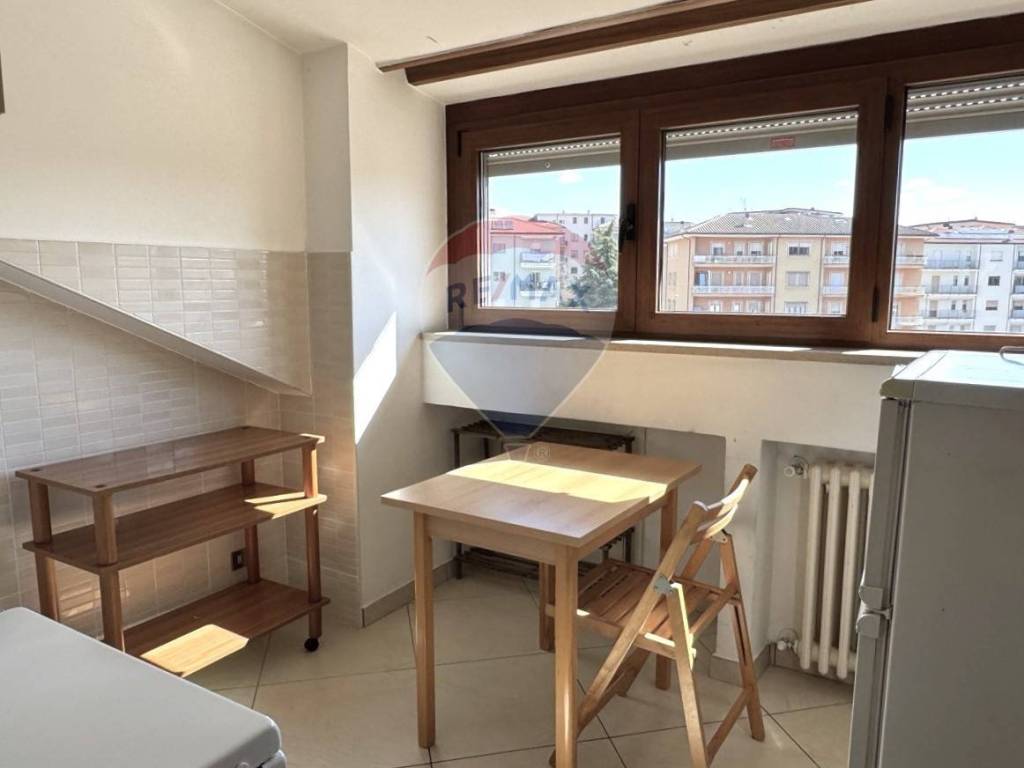 Attico / mansarda a L'aquila in Via Beato Cesidio, 49 - Foto 4
