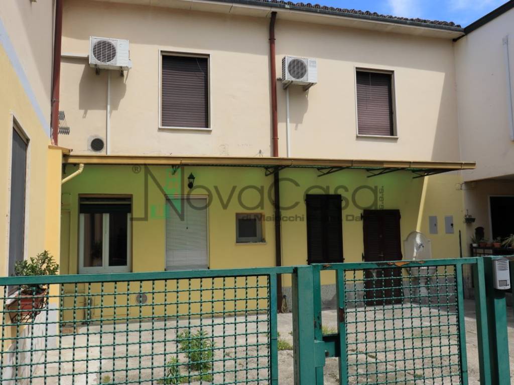 Casa indipendente a Codogno in Vicolo Piave, 2 - Foto 2