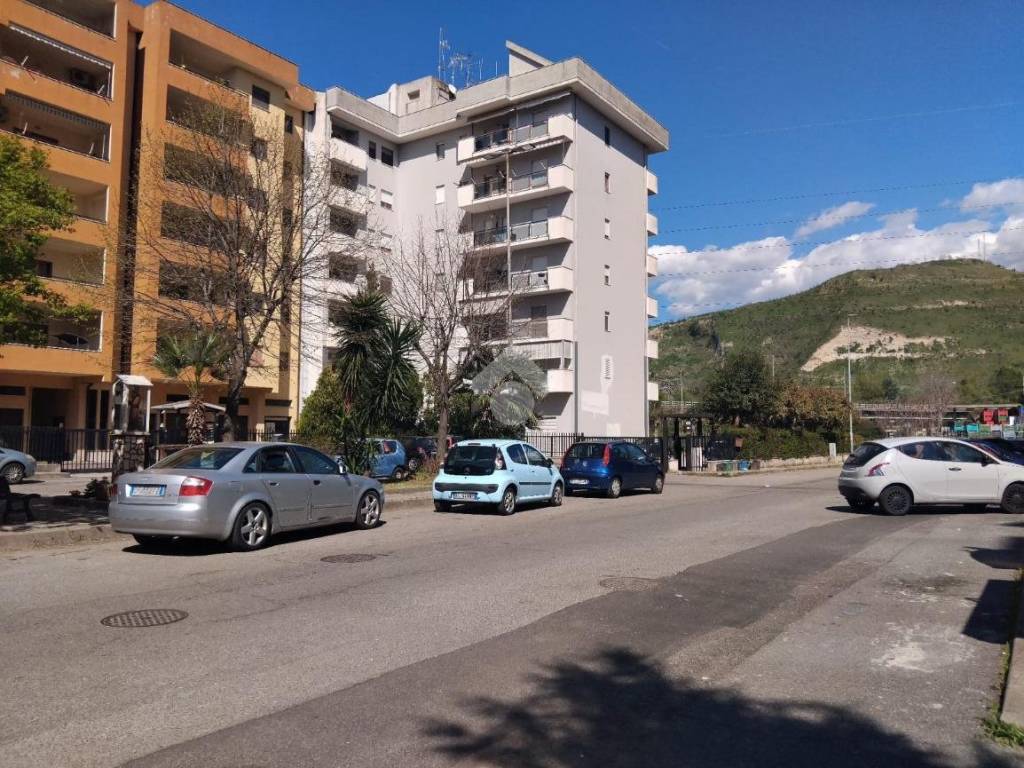 Appartamento a Cosenza in Via gregorio la manna, 31 - Foto 5
