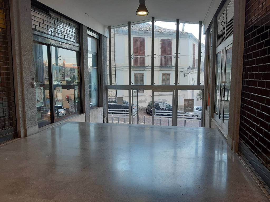 Immobile a Catanzaro in Galleria Mancuso - Foto 2