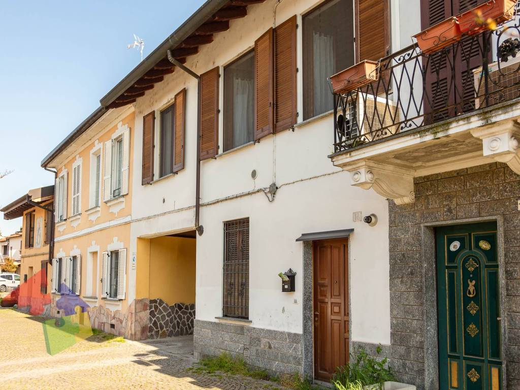 Appartamento a Casorate primo in Via San Protaso - Foto 2