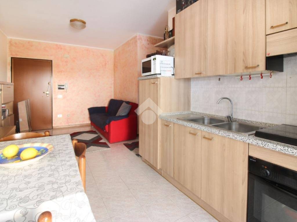 Appartamento a Alba adriatica in Via dei Tigli, 53 - Foto 3