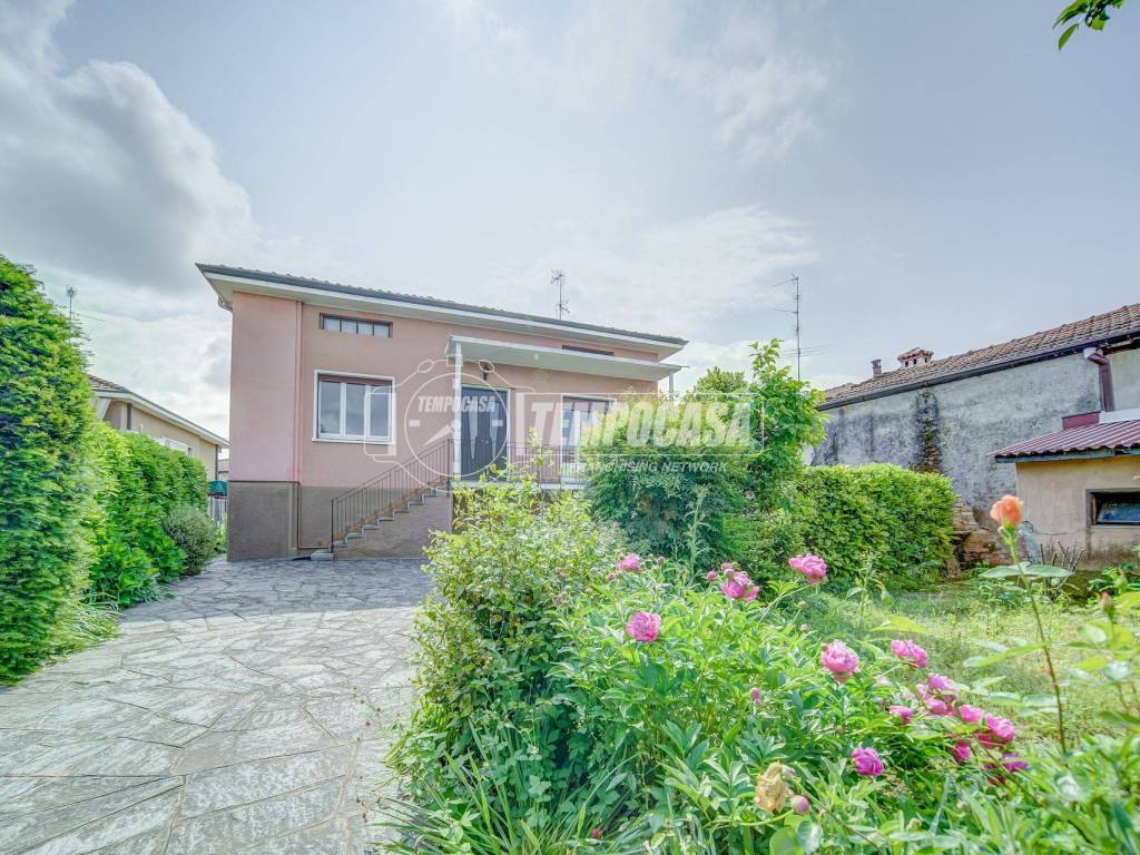 Villa a Samarate in Via Bolzano - Foto 2