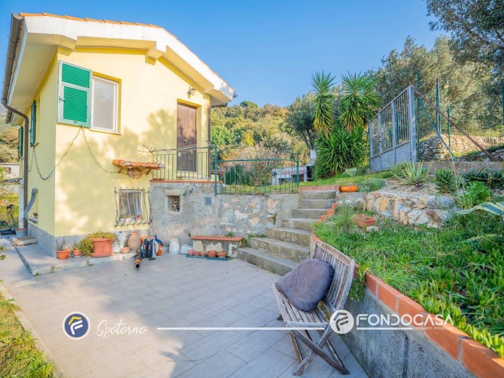 Casa indipendente a Spotorno in Via alla Rocca - Foto 4