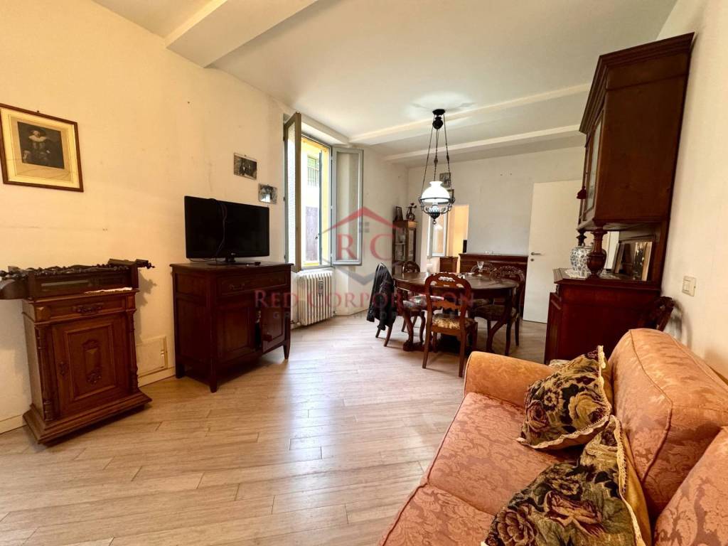 Appartamento a Reggio emilia in Via dell'Aquila, 5 - Foto 2