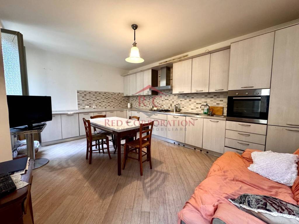 Appartamento a Reggio emilia in Via dell'Aquila, 5 - Foto 5