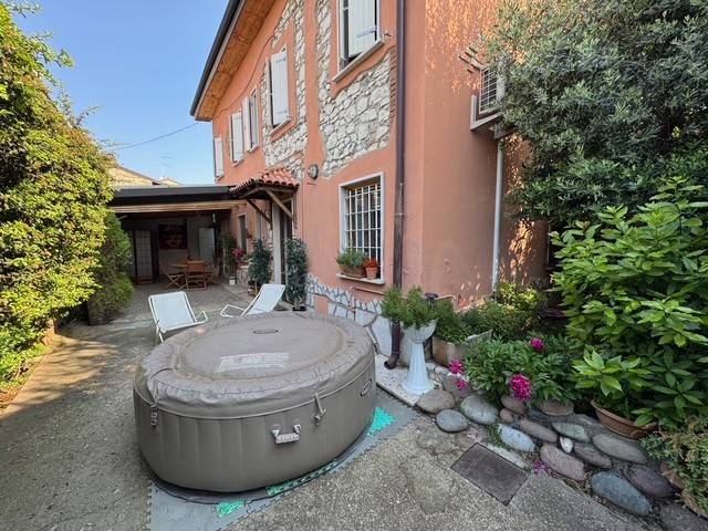 Casa indipendente a San giovanni lupatoto in Via Cristoforo Colombo, 27 - Foto 2