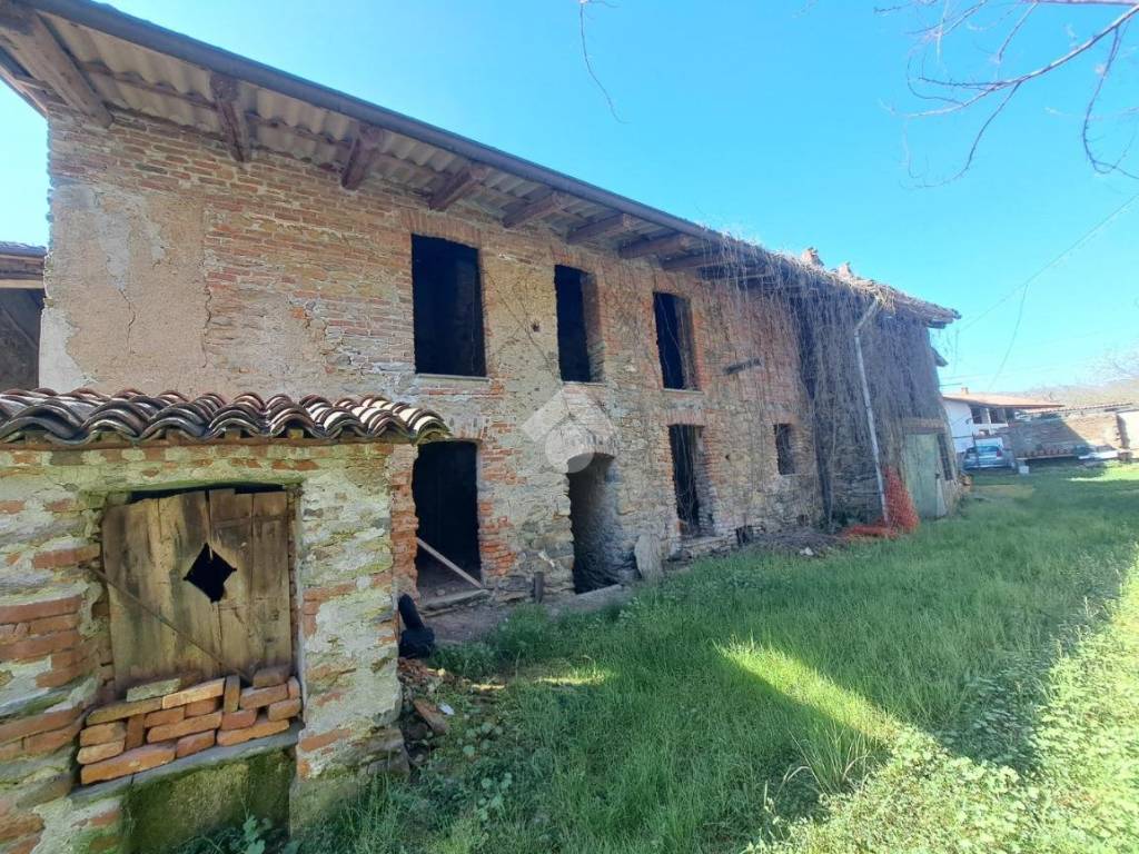 Casa indipendente a Zimone in Via Camillo Benso Conte di Cavour - Foto 5