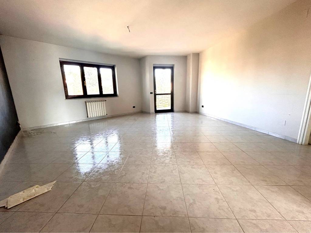 Appartamento a Caserta in Viale dei Bersaglieri - Foto 2