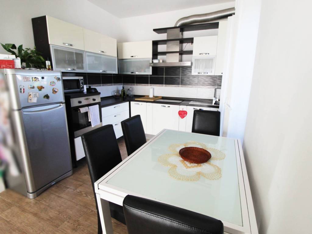 Appartamento a Gorla minore in Via Roma, 11 - Foto 4