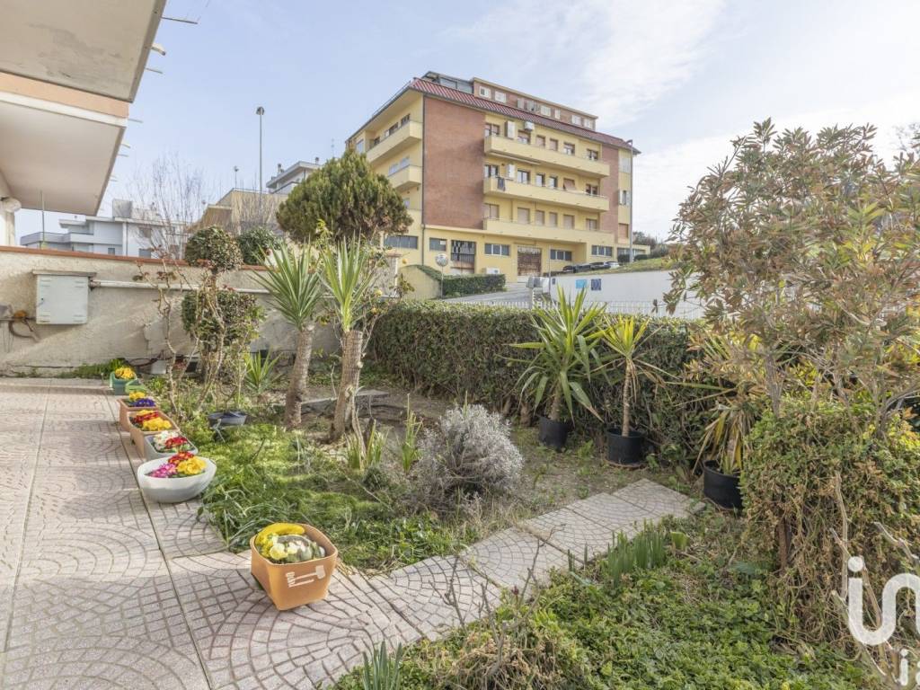 Appartamento a Ancona in Via Colle Ameno - Foto 5